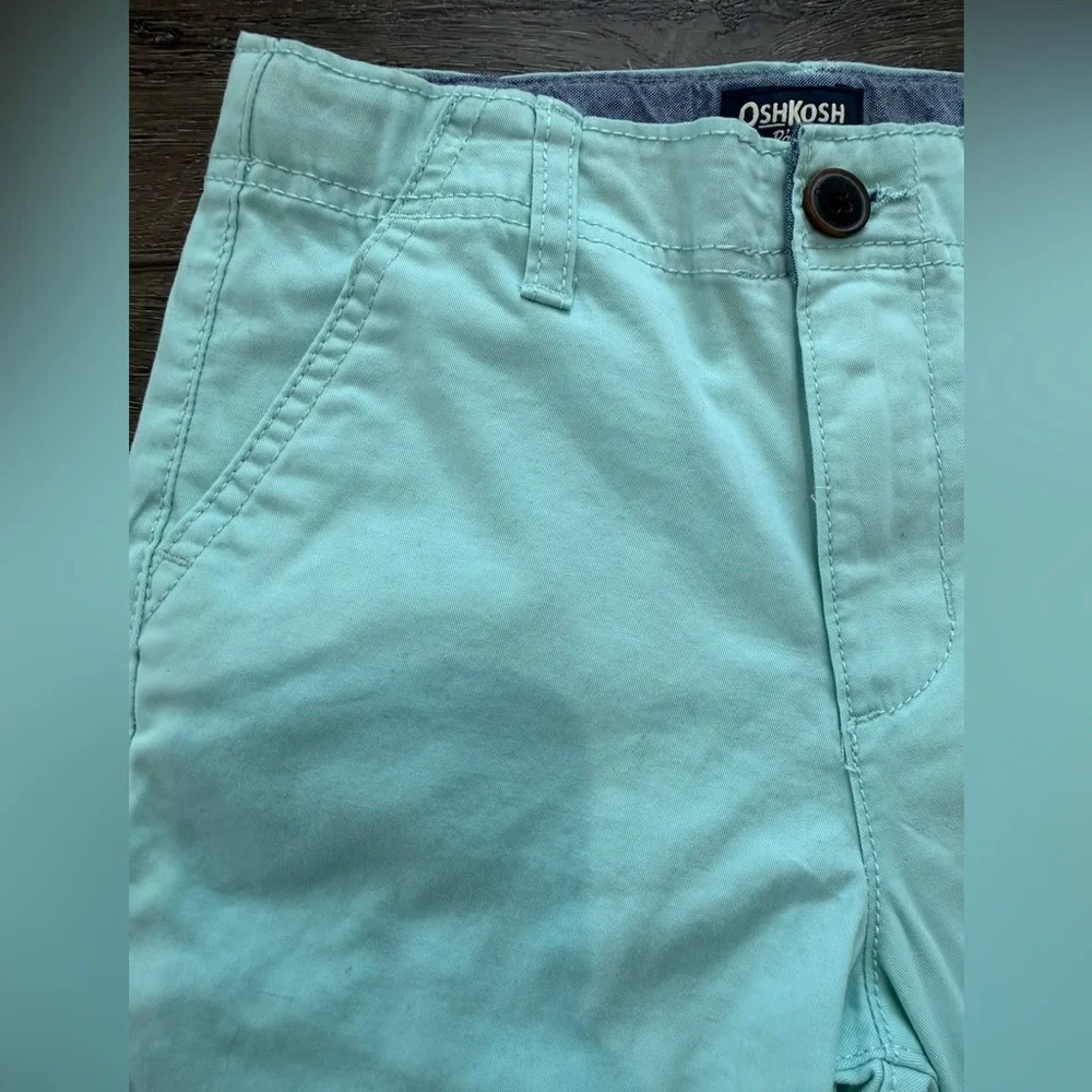 🆕 OshKosh B'gosh Boys Mint Green Flat Front Shorts